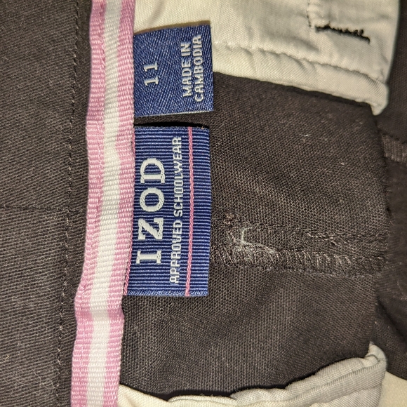Black Izod Schoolwear Shorts Size 11 - Picture 2 of 2
